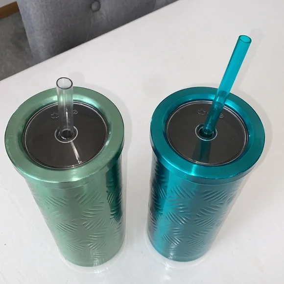 SOLD!❌ Ello Aluminum Tumbler Set Teal Green Summertime Pool - Picture 4 of 9